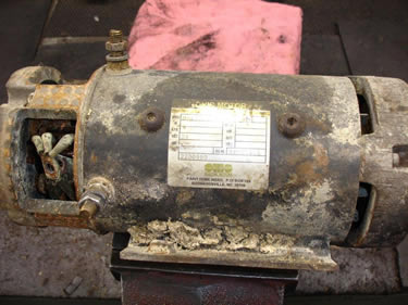 24 volt Electric Motor before restoration